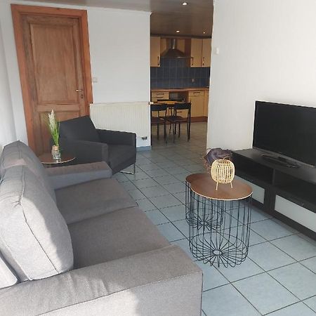 Appartement Rdc Plein Centre Avec Terrasse Visé Εξωτερικό φωτογραφία