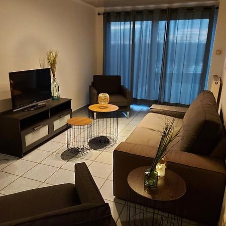 Appartement Rdc Plein Centre Avec Terrasse Visé Εξωτερικό φωτογραφία